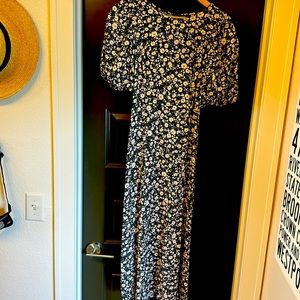 Floral puff sleeve maxi dress